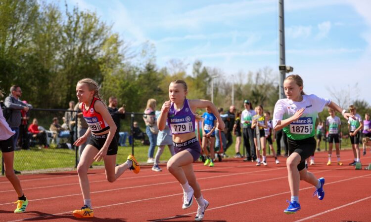 06/04/26 – Diepenbeek – Open meeting + jeugd